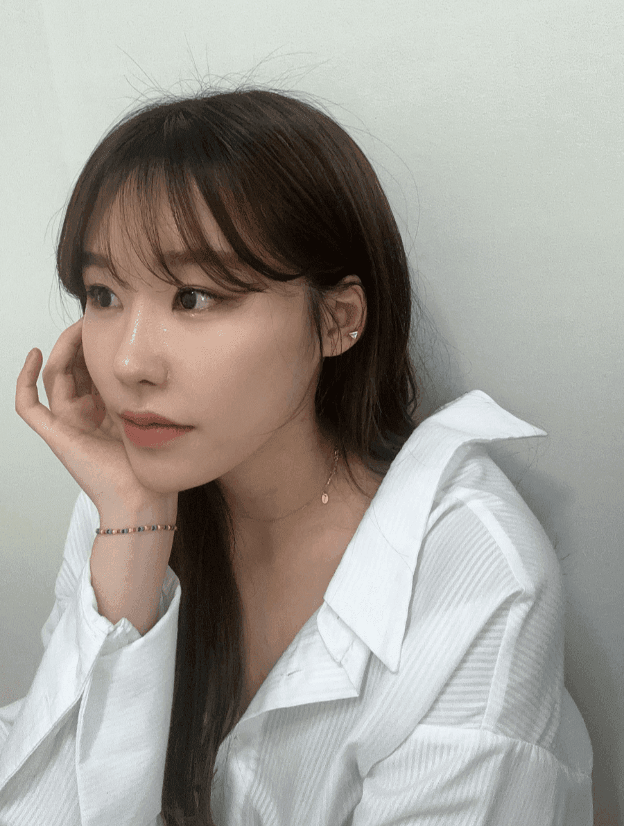 ศัลยกรรมแก้จมูกและมุมระหว่างจมูกกับริมฝีปาก กระดูกอ่อนซี่โครงของตนเอง— ภาพประกอบเกี่ยวข้องกับกระบวนการประเมินกรณีที่จมูกดูต่ำและปากดูยื่นออกมา 3/15