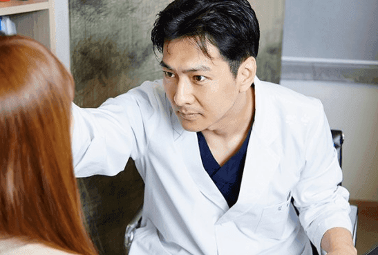 매부리코 교정, 무보형물로 처진 코끝까지 — 뼈만 깎아서는 안 되는 이유 관련 이미지 4/5