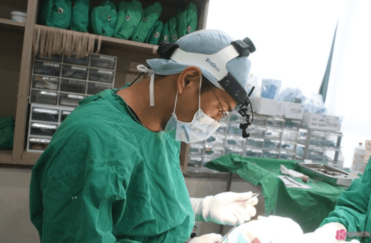 매부리코수술 2년 후 코끝이 패인 것처럼 만져진다면 — 부작용인지 확인하는 기준 관련 이미지 3/8