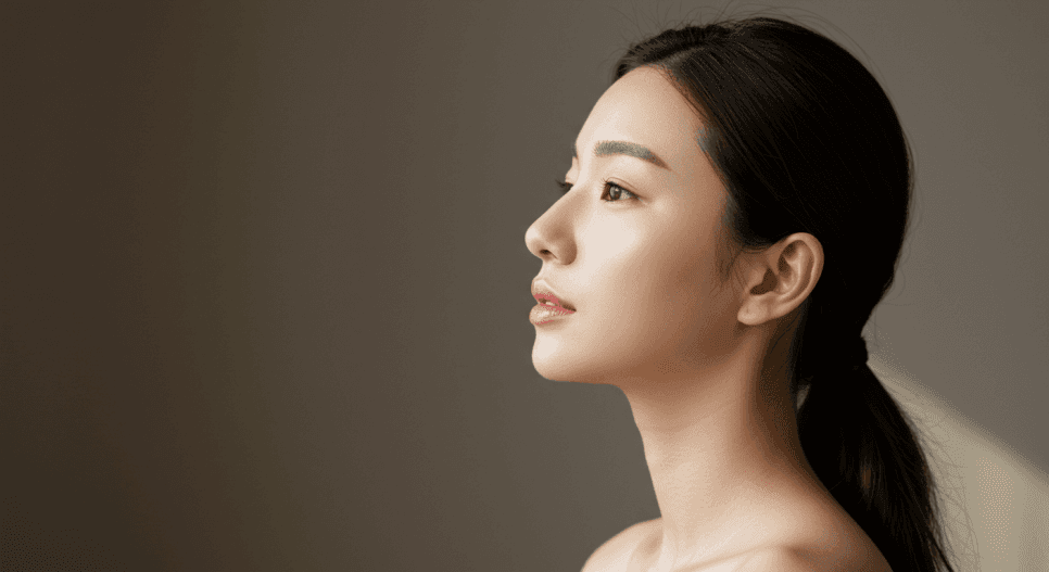 자연스러운 코의 조건 — 이마 라인·정면 비율·비순각, 세 가지를 함께 보는 이유 관련 이미지 2/6