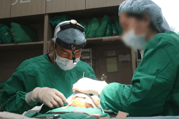 세 번째 코 수술, 자가늑연골로 계획한 이유 — 기증늑연골 수술 후 재수술 사례 관련 이미지 5/10